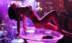 Austria, busy strip club needs girls